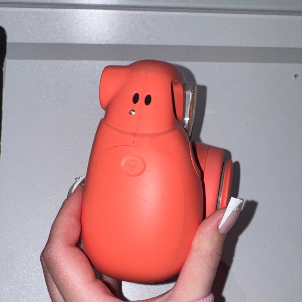 Instax Mini 7+ Camera in Vibrant Coral Polaroid - Picture 8 of 9